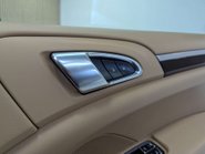 Porsche Cayenne 3.0 Cayenne D Platinum Edition V6 Tiptronic S A 4WD 5dr 67