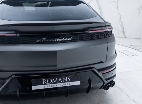 Lamborghini Urus SE 36