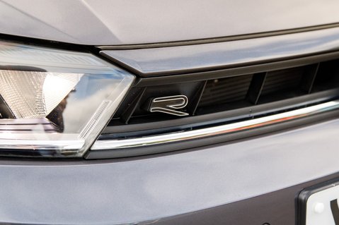 Volkswagen Polo R-LINE TSI DSG 7
