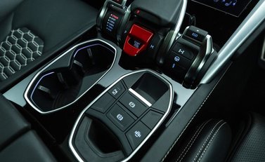 Lamborghini Urus 18
