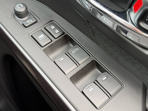 Suzuki S-Cross 1.4 Boosterjet 48V Hybrid Motion 5dr Auto 35