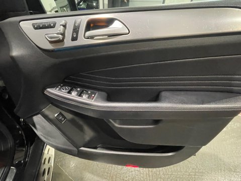 Mercedes-Benz GLE 2.1 GLE250d AMG Night Edition SUV 5dr Diesel G-Tronic 4MATIC Euro 6 (s/s) ( 43