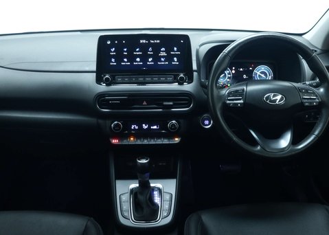 Hyundai KONA 1.6 h-GDi Ultimate SUV 5dr Petrol Hybrid DCT Euro 6 (s/s) (141 ps) 19