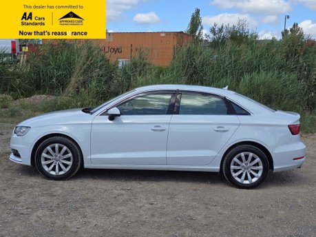 Audi A3 1.4 TFSI CoD S line S Tronic Euro 6 (s/s) 4dr 10