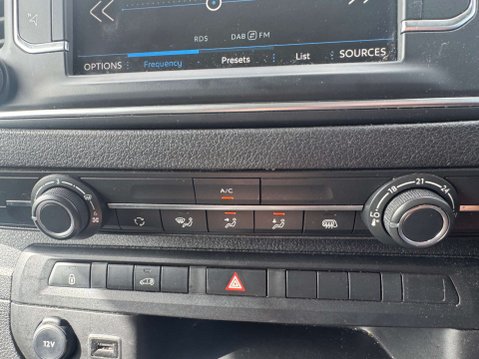 Peugeot Expert 1.5 Expert Asphalt Premium + L1 BlueHDi 14