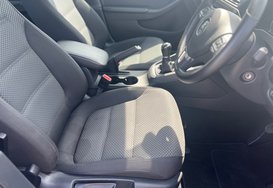 Volkswagen Jetta SE TDI BLUEMOTION TECH £35 ROAD TAX 23