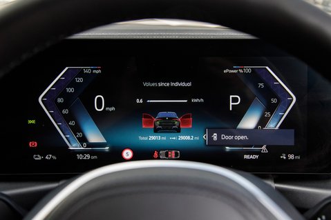 BMW i4 EDRIVE35 M SPORT 16