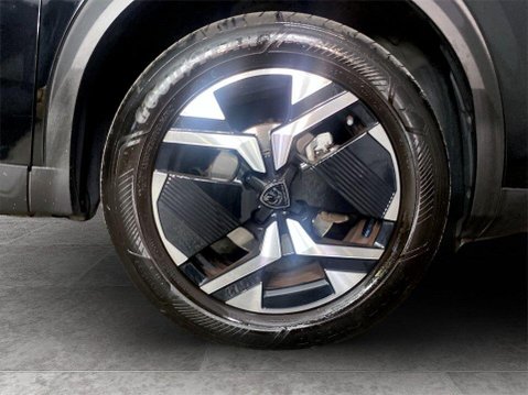 Peugeot 2008 1.2 PureTech Allure SUV 5dr Petrol EAT Euro 6 (s/s) (130 ps) 10