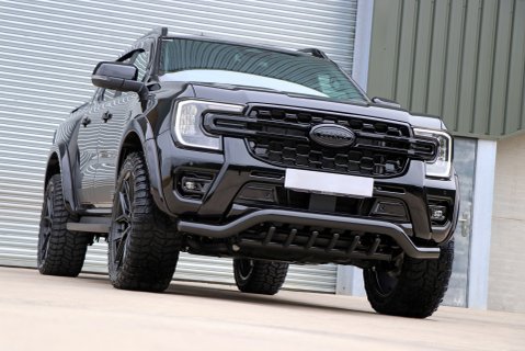 Ford Ranger Brand new WILDTRAK 2.3  MHEV plug in hybrid styled at seeker  6