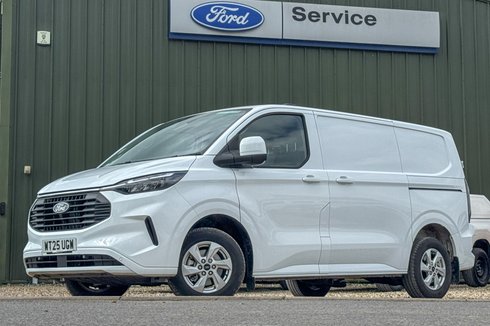 Ford Transit Custom SWB L1H1 Low Roof Limited 320 136bhp Air Con Alloys Camera Sensors EURO 6