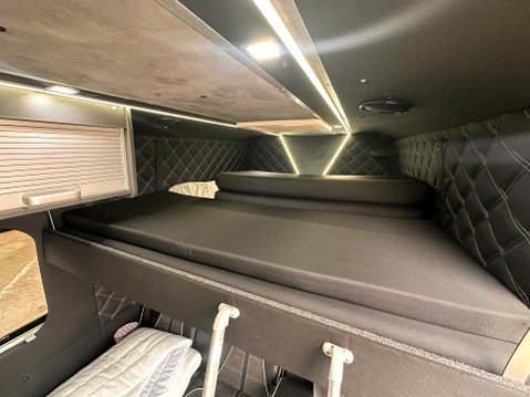 Mercedes-Benz Sprinter AB RACE CRUISER RACE VAN RACE TRUCK 20