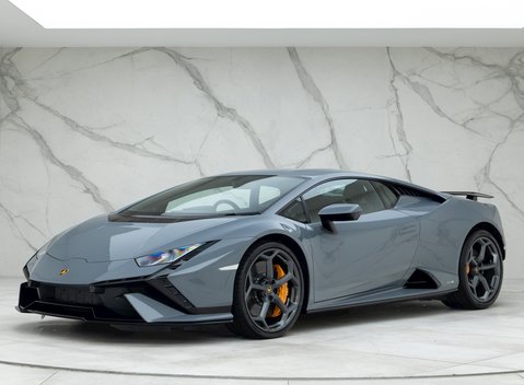 Lamborghini Huracan LP640-2 Tecnica 6