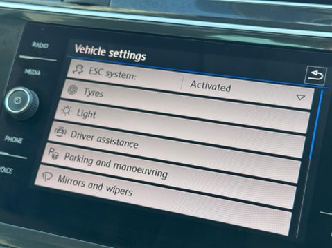 Volkswagen Tiguan 1.4 TSI SE Navigation Euro 6 (s/s) 5dr 22