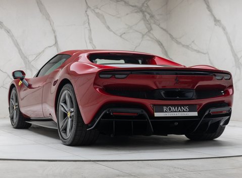 Ferrari 296 GTB 10