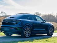 Porsche Macan 4 Electric 4
