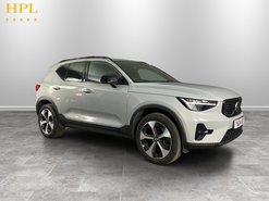Volvo XC40 2.0 B3 MHEV Plus Dark SUV 5dr Petrol Hybrid DCT Auto Euro 6 (s/s) (163 ps)