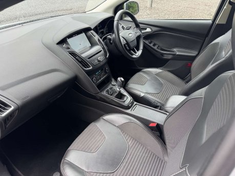 Ford Focus 1.5 Focus Titanium X 5dr 36