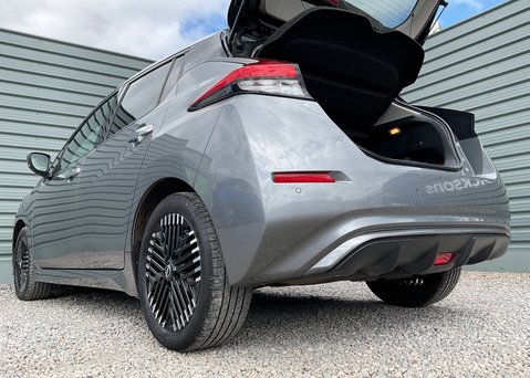 Nissan LEAF N-CONNECTA 17