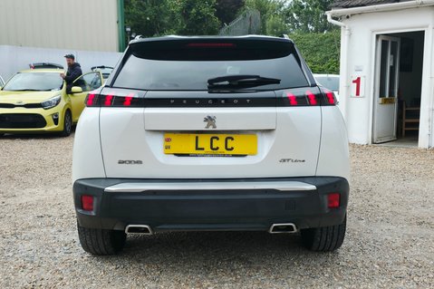 Peugeot 2008 1.2 PURETECH S/S GT LINE STUNNING CAR! APPLE CARPLAY! ANDROID AUTO! 8