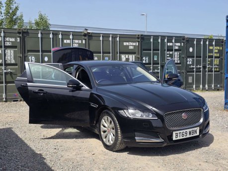 Jaguar XF 2.0d Portfolio Saloon 4dr Diesel Auto Euro 6 (s/s) (163 ps) 6