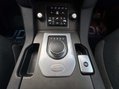 Land Rover Discovery 3.0 Discovery SE Tech SDV6 Auto 4WD 5dr 34