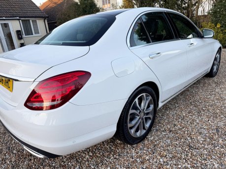 Mercedes-Benz C Class 2.1 C220d Sport (Premium) 7G-Tronic+ Euro 6 (s/s) 4dr 10