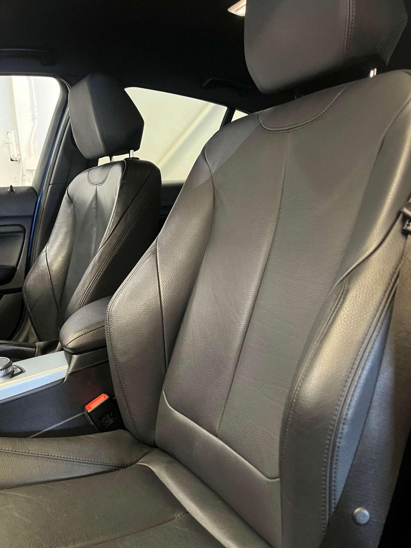 2019 BMW 1 Series — image 30