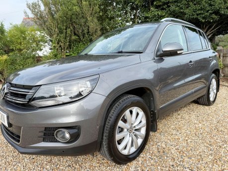 Volkswagen Tiguan 2.0 TDI BlueMotion Tech Match DSG 4WD Euro 5 (s/s) 5dr 5