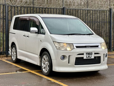 Mitsubishi Delica Roadest 25