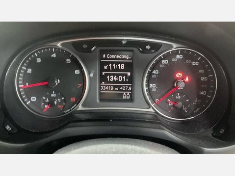 Audi A1 1.0 TFSI S line Euro 6 (s/s) 3dr (Nav) 8