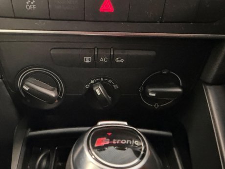 Audi A3 1.6 TDI SE Sportback S Tronic Euro 5 (s/s) 5dr 17