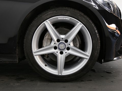 Mercedes-Benz C Class 2.1 C220d AMG Line 7G-Tronic+ Euro 6 (s/s) 4dr 26