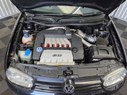 Volkswagen Golf 3.2 R32 Hatchback 3dr Petrol Manual (276 g/km, 240 bhp) 30