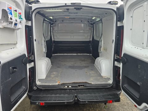 Vauxhall Vivaro L1H1 2900 CDTI S/S 7
