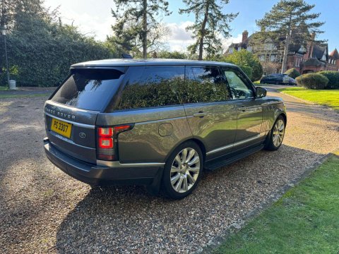 Land Rover Range Rover 3.0 TD V6 Vogue SE Auto 4WD Euro 6 (s/s) 5dr 6
