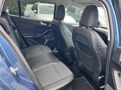 Ford Focus 1.0T EcoBoost Titanium X Auto Euro 6 (s/s) 5dr 29