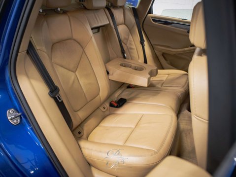 Porsche Macan 3.0 Macan S D Semi-Auto 4WD 5dr 23