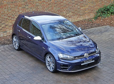 Volkswagen Golf R 8