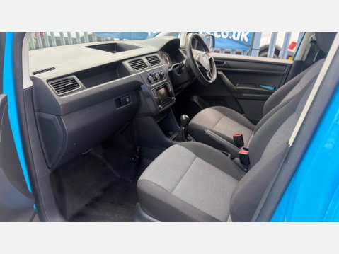 Volkswagen Caddy Maxi 2.0 TDI C20 BlueMotion Tech Startline LWB Euro 6 (s/s) 6dr 16