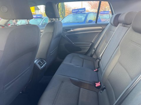 Volkswagen Golf 1.0 TSI BlueMotion Tech SE DSG Euro 6 (s/s) 5dr 28