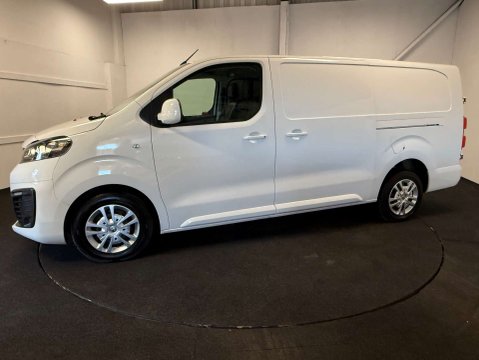 Vauxhall Vivaro 1.5 Vivaro 2900 Sportive S/S 2