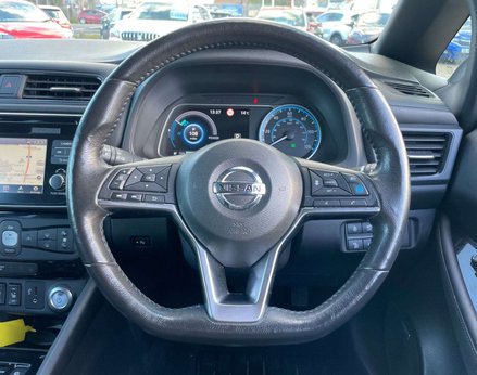 Nissan LEAF Leaf Takna 5dr 19