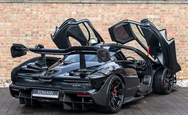 McLaren Senna 8