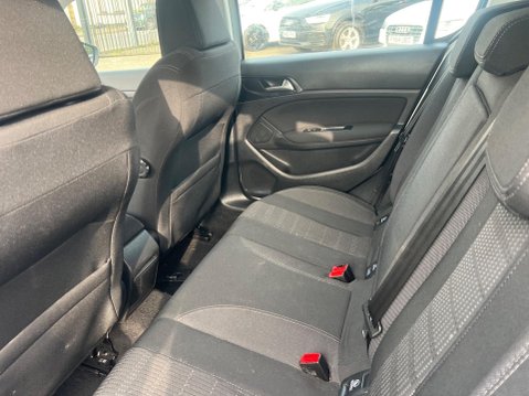 Peugeot 308 1.2 PureTech Allure Euro 6 (s/s) 5dr 22