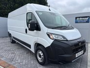 Peugeot Boxer 35 L3H2 Professional 140 ps Panel Van 1