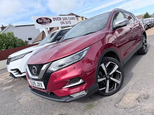 Nissan Qashqai 1.3 DIG-T TEKNA PLUS
