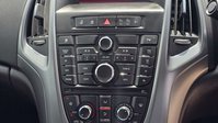 Vauxhall Astra 1.6 16v Design Hatchback 5dr Petrol Auto Euro 5 (115 ps) 43