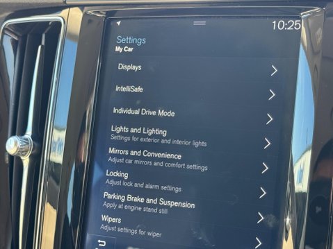 Volvo XC60 2.0 D4 Momentum Auto AWD Euro 6 (s/s) 5dr 24