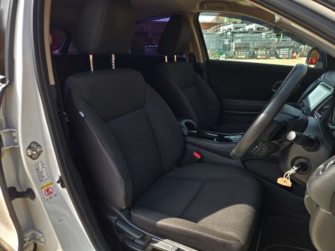Honda HR-V 1.5 HR-V SE Navi i-VTec CVT 5dr 26
