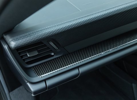 Porsche 911 GT3 Touring (992) 23